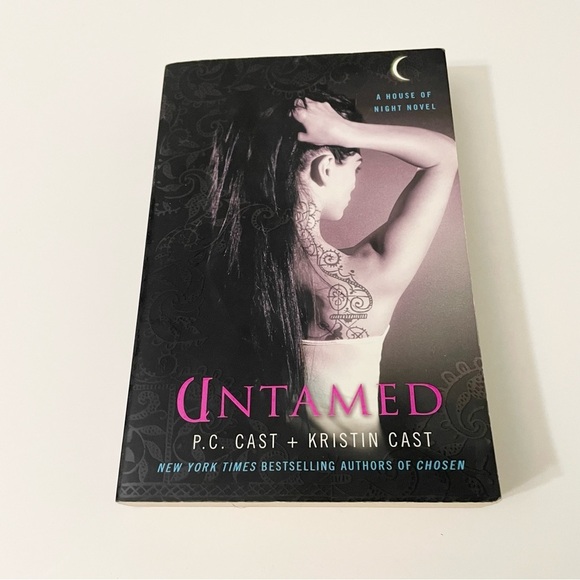 Untamed A House of Night Novel by Cast P C Kristin Cast - Picture 15 of 15